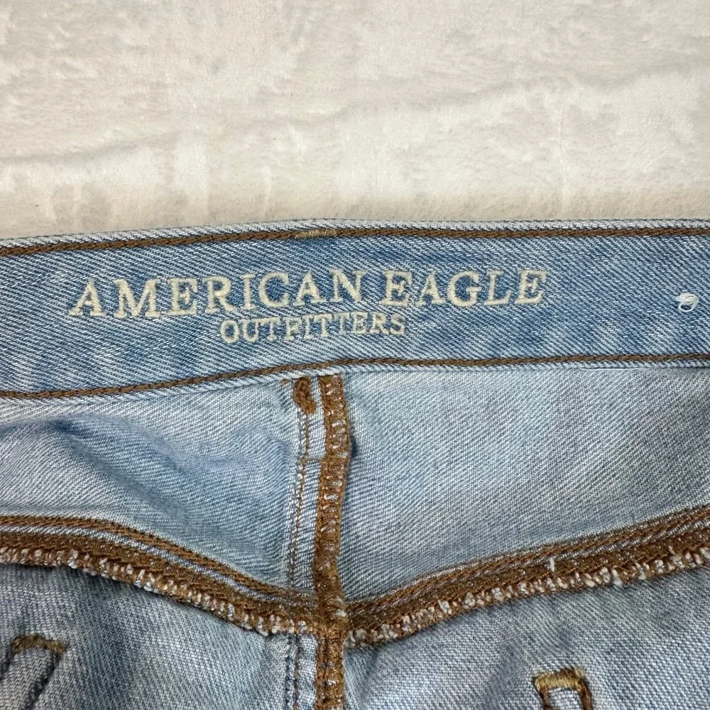 American Eagle Denim Mini Skirt 12 Light Wash Blue Distressed‎ Womens